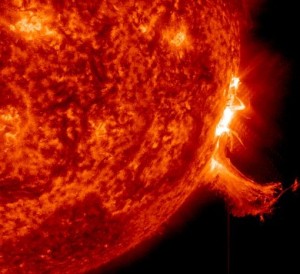 2013_Space_Weather_m7_strip