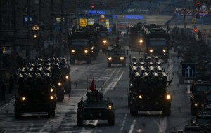 2011_Trunews_Lithuania_military-drive-russia