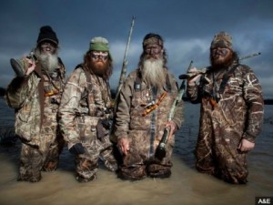 2011_Breitbart_duck-dynasty-guns-AE-420x315