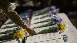 2011_Koenig_Israel_Memorial_Day