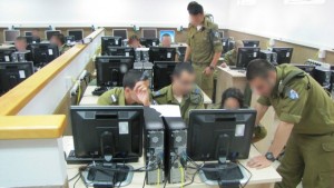 2011_Trunews_idf-cyber-course-635x357