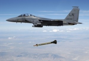 2011_Israel_Hayom_bunder-buster