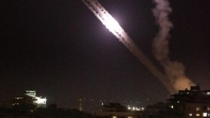 2011_Koenig_Gaza_Rocket