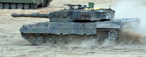 2011_Yahoo_News_US_EU_Tanks_635x250