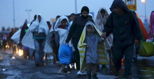 2011_Infowars_EU_refugees-rain