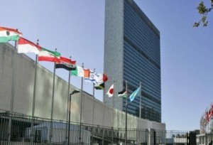 2011_Israel_Hayom_Pope_UN_flag