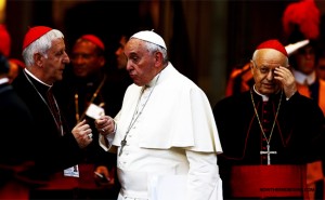 2011_Qalert_Pope_LGBT