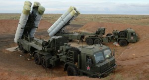 2016_DEBKA_Syria_S-400_Triumf_Hmeymim_airbase