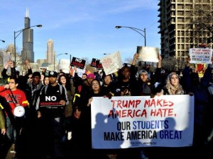 2016_Breitbart_Protesters-Chicago-Trump-Rally-NBC-5-640x480