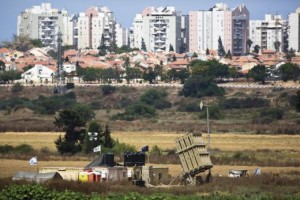 A recently located Iron Dome battary can be seen near the southern Israeli city of Ashkelon outside the Gaza Strip