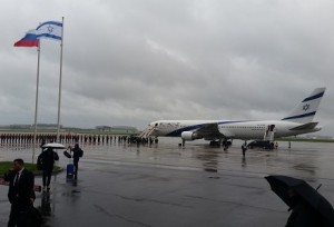 2016_Koenig_Bibi_ElAl-Moscow