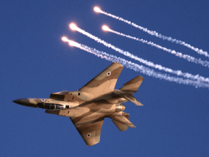 2016_breitbart_israeli_warplane_syria-640x480
