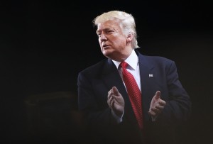 2016_drudge_trump_vs_world