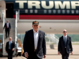 2016_breitbart_cnn-trump-plane-420x315