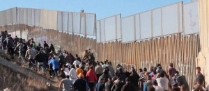 2016_drudge_mexican_border