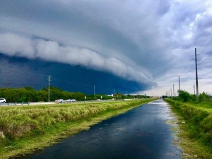 2016_abcuppett_shelf-cloud-florida
