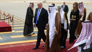 2016_koenig_trump-salman
