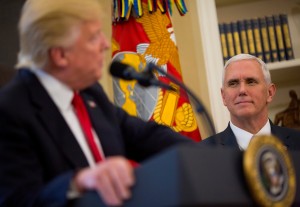 2016_drudge_trump_shadows