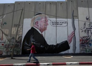 2016_yahoo_news_trump_murals