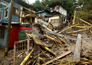 2016_trunews-hurricane-nate-mudslide-costa-rica