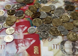 2016_trunews-israeli-shekels