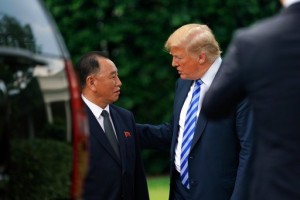 2016_drudge_wh_kim_aide