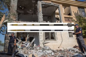 2016_debka_israel_beersheba-tornado-g