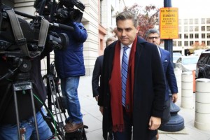 2016_a_yahoo_news_hannity_acosta
