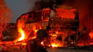 2016_debka_bus-fire-gaza