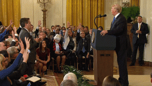 2016_fox_news_wh_press_acosta-mic