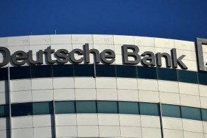 2016_Qalert_Hal_Deutsche-Bank