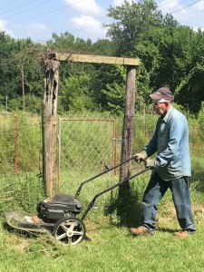 2016_Larry_Taylor-Mowing_IMG_7569