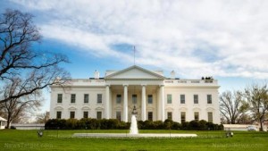 2016_Dave_Hodges_White-House-Washington-DC_Down