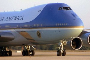 2016_Hal_Turner_POTUS_AF1