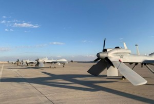 2016_Yahoo_News_Iraq_Al-Asad_Base
