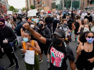 2016_Breitbart_DC_Floyd