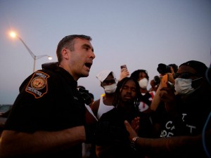2016_Breitbart_atlanta-georgia-police-george-floyd