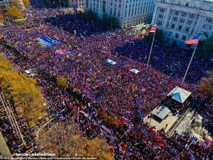 Huge-Trump-Crowd_dc