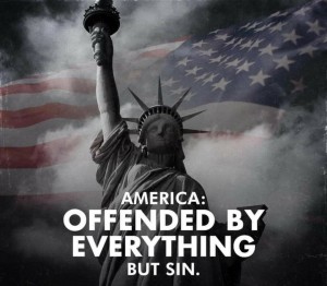2016_Clouthub_America_Offended