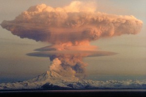 2016_Hal_Nuke-Mushroom-Cloud