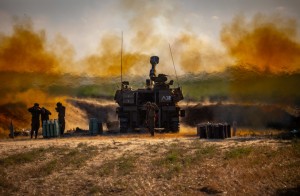 2016_Koenig_IDF_tanks_Hamas