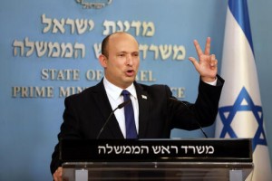 2016_Koenig_Israel_Bennet_Masks