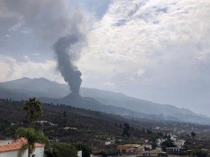 2016_Volcano_Discovery_quiet_roar_cumbre27sep21-jpg