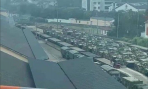 2016_Hal_Turner_China-PortMassing