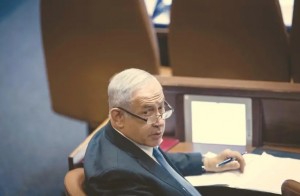 2016_Koenig_Israel_Netanyahu_Opp_Sitting_F90